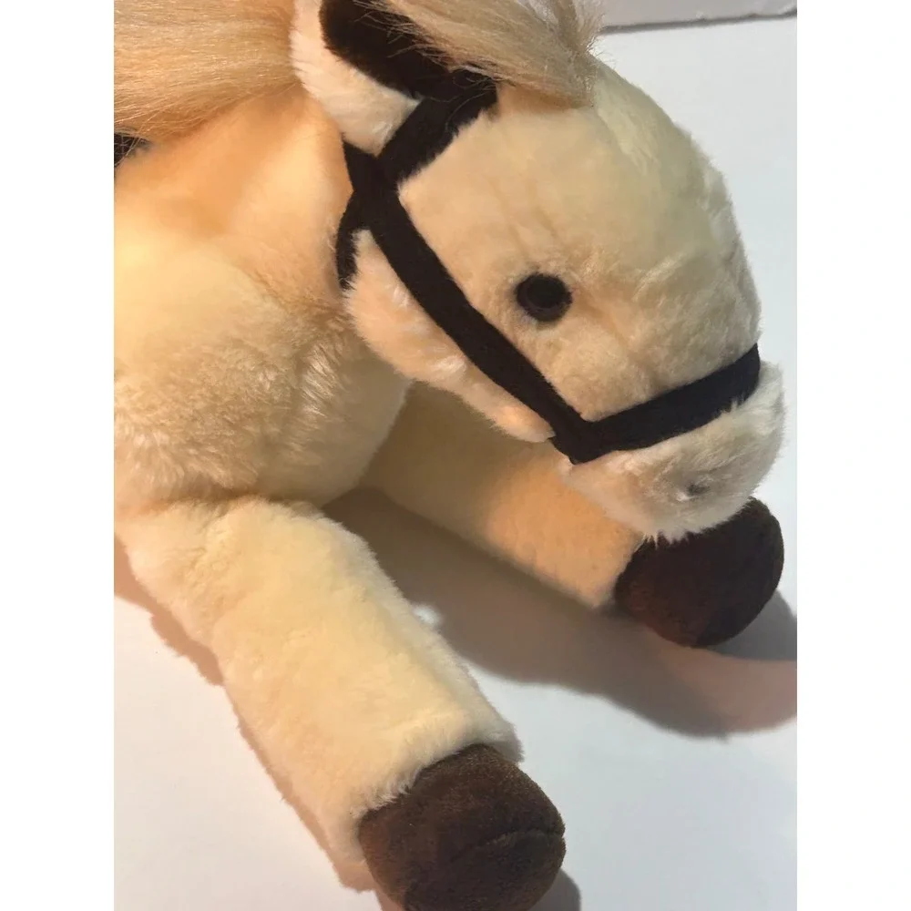 Wells Fargo Legendary Pony El Toro 2014 Stuffed Animal Plush Cream Horse